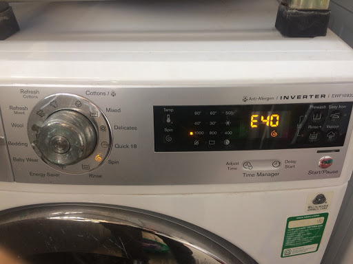 [Máy giặt Electrolux báo lỗi E40] Ai cũng xử lý được trong 30 phút